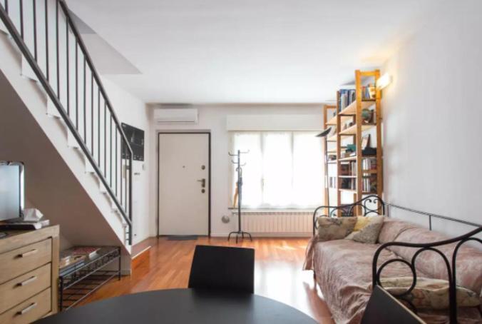Vintage Apartment In Corvetto Area Milano Ngoại thất bức ảnh