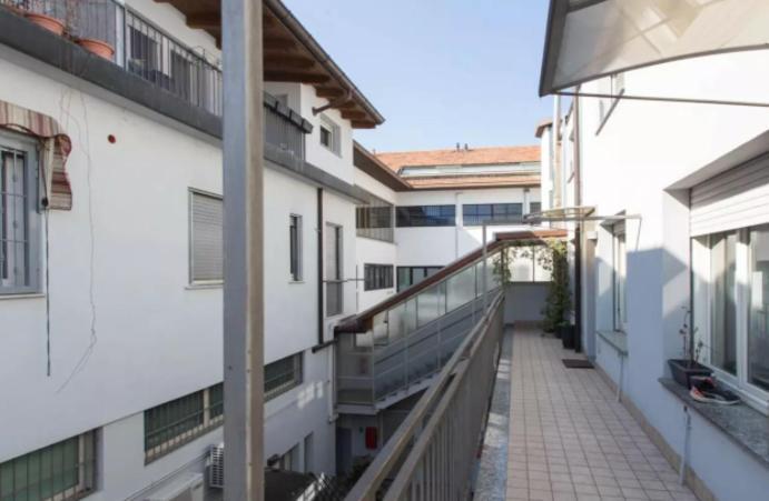Vintage Apartment In Corvetto Area Milano Ngoại thất bức ảnh